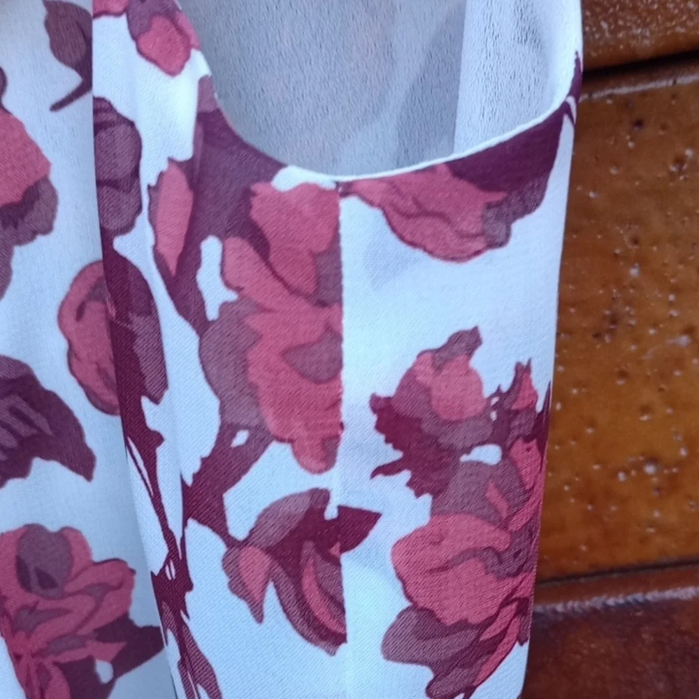 Betsey Johnson White and‎ Red Floral High Low Dress